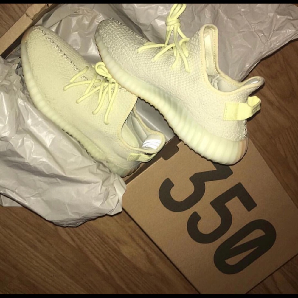 Yeezy Boost 350 Butters - Picture 2 of 4